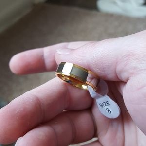 MEN'S RING SIZE 8